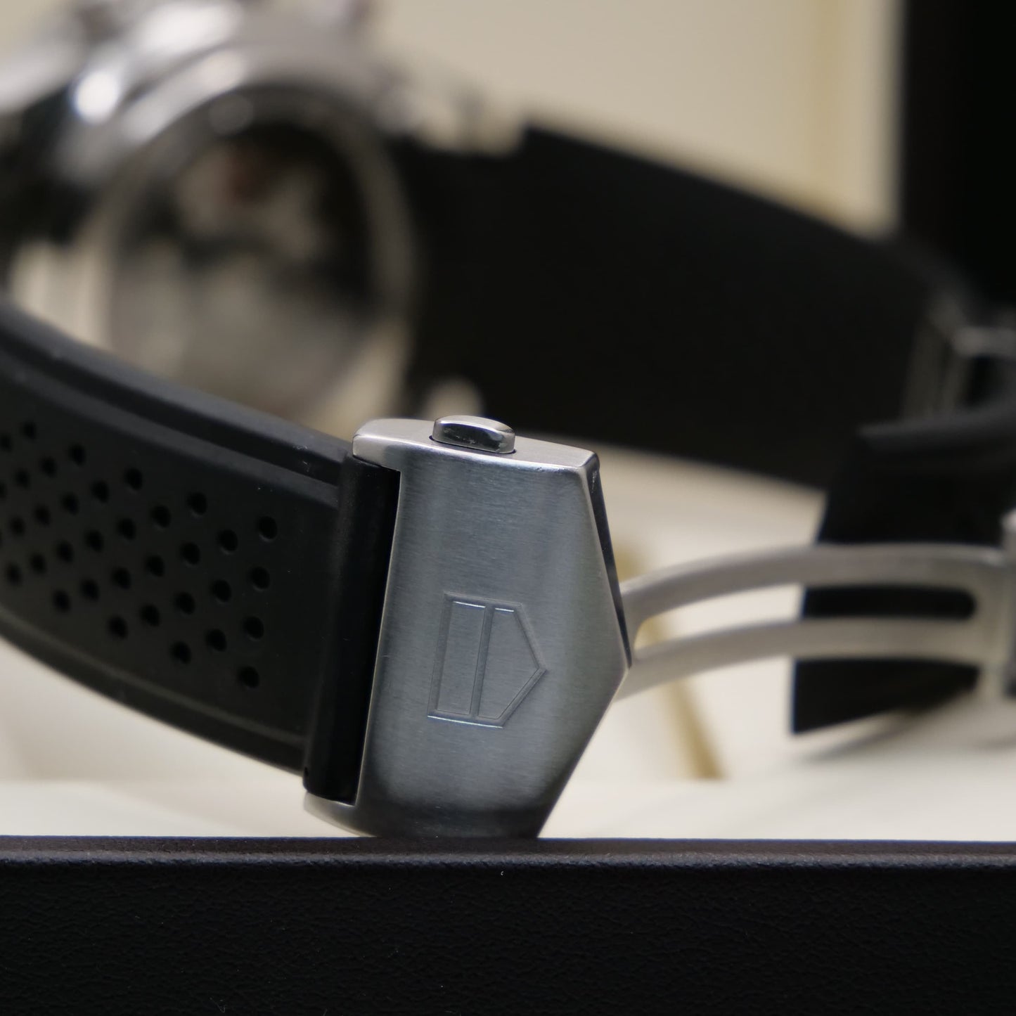 Tag Heuer Carrera