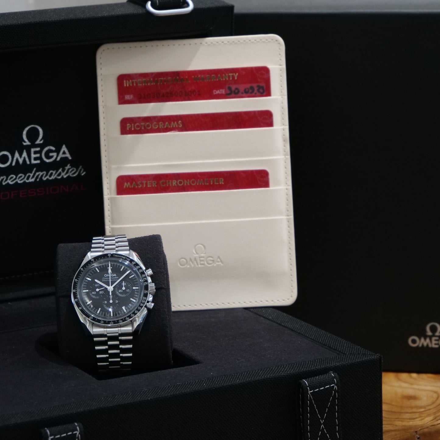 Omega Speedmaster Professional Moonwatch