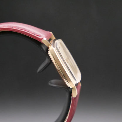 Sarcar or 18k années 50 28mm