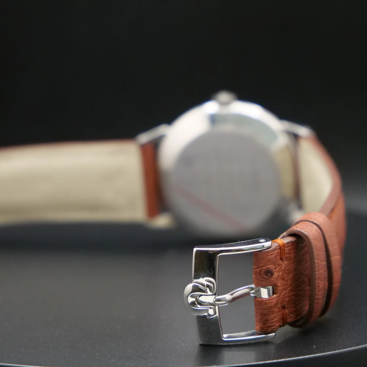 Omega bumper automatique